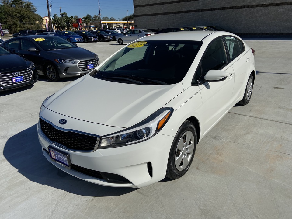 2017 Kia Forte LX 6A