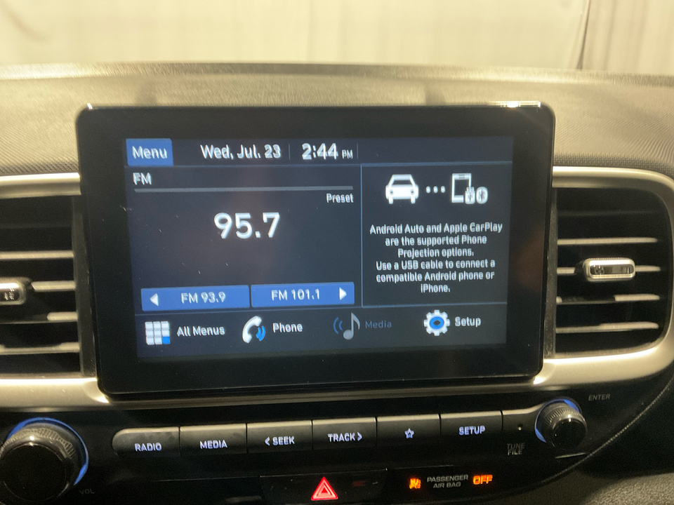 2020 Hyundai Venue SE