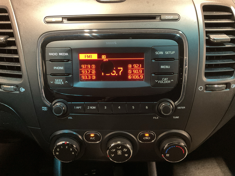 2017 Kia Forte LX 6A