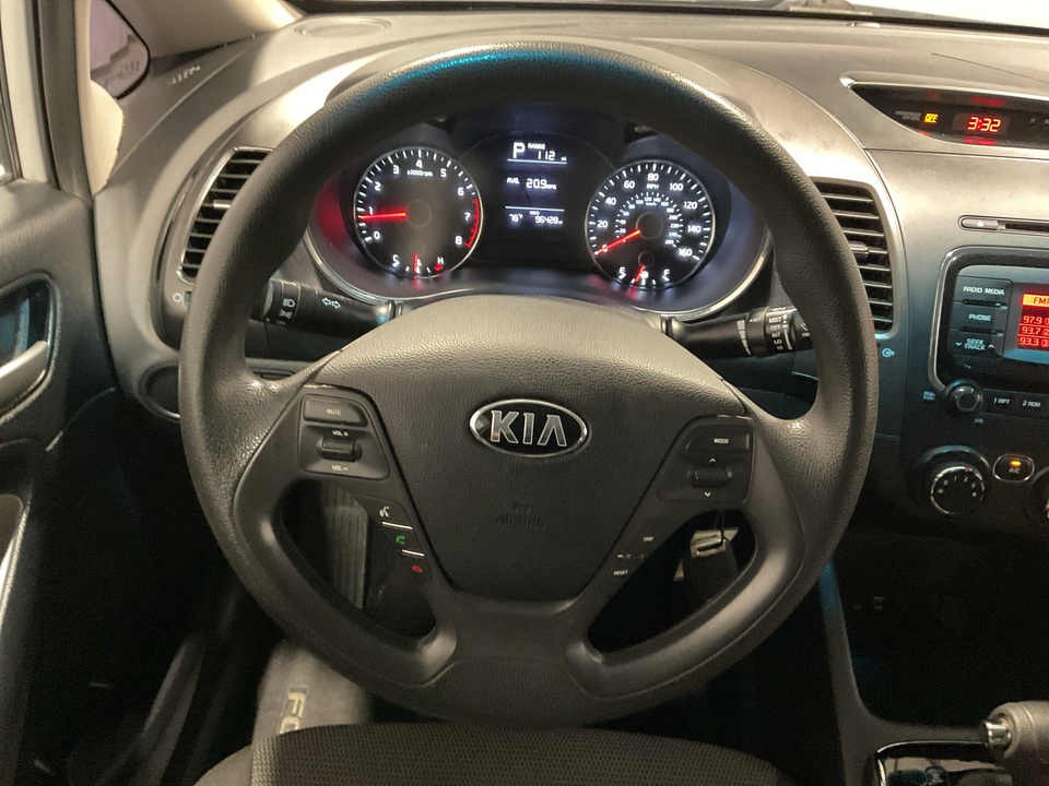 2017 Kia Forte LX 6A