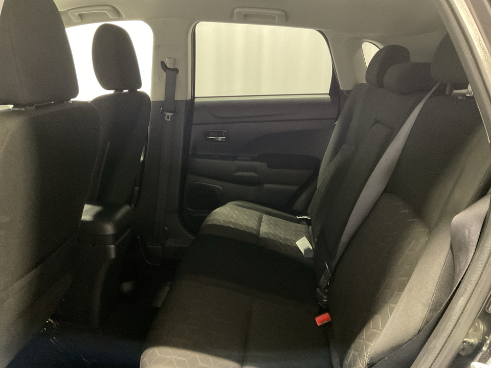 2021 Mitsubishi Outlander Sport 2.0 ES CVT