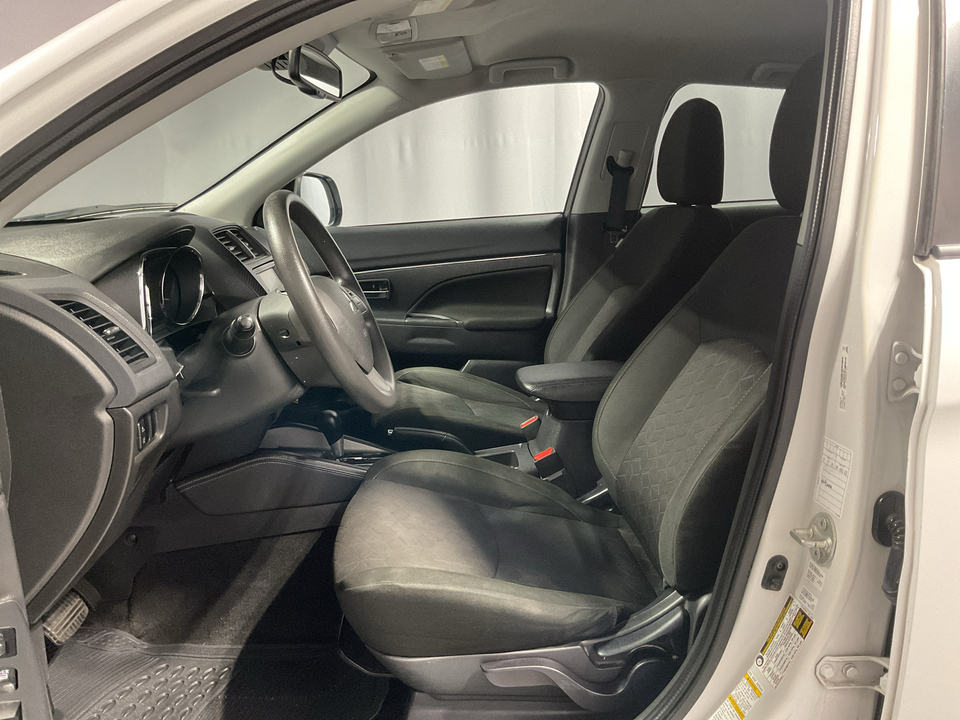 2021 Mitsubishi Outlander Sport 2.0 ES CVT