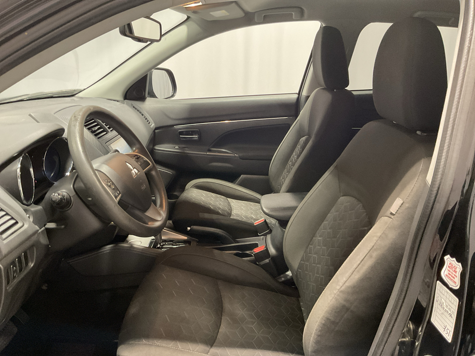 2021 Mitsubishi Outlander Sport 2.0 ES CVT