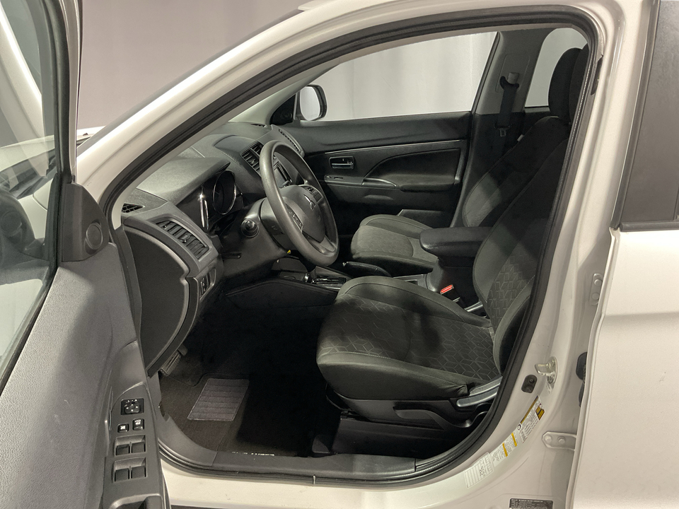 2021 Mitsubishi Outlander Sport 2.0 ES CVT