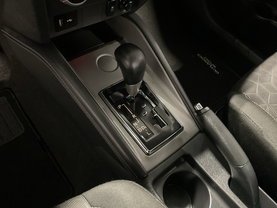 2021 Mitsubishi Outlander Sport 2.0 ES CVT
