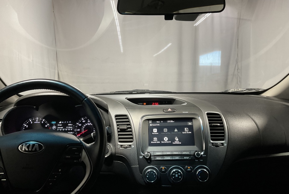 2017 Kia Forte LX 6A