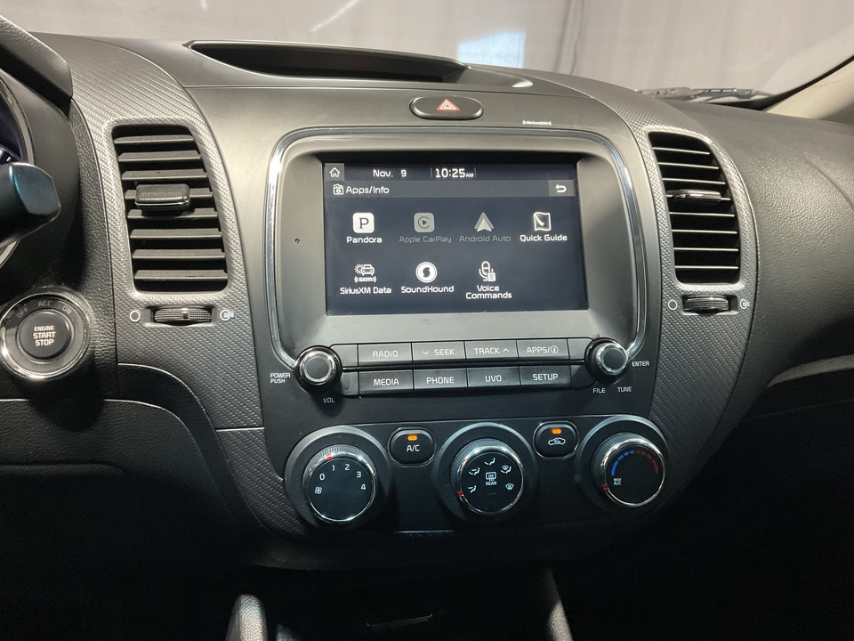 2017 Kia Forte LX 6A