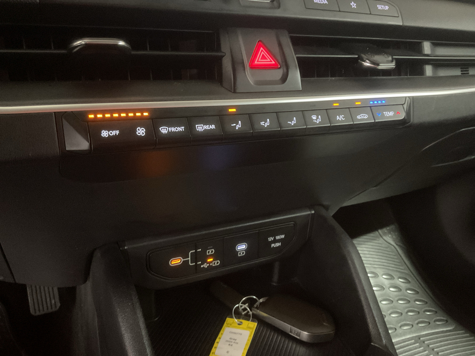 2025 Kia K4 LX
