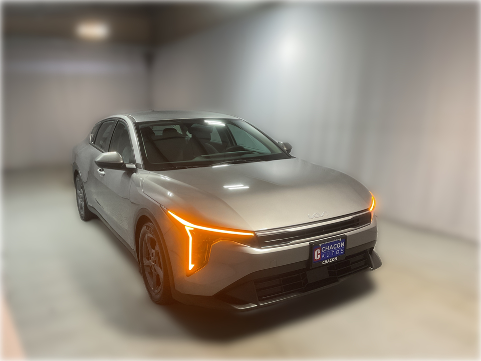 2025 Kia K4 LX