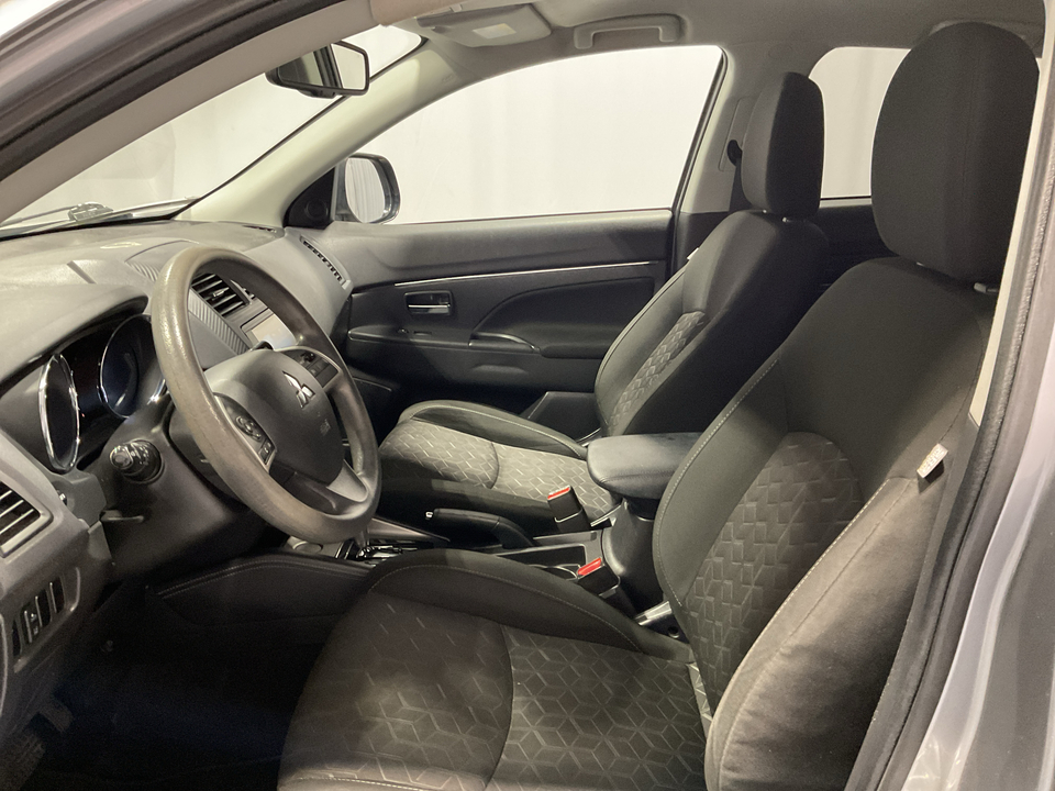 2021 Mitsubishi Outlander Sport 2.0 ES CVT