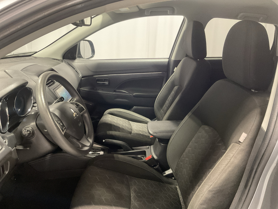 2021 Mitsubishi Outlander Sport 2.0 ES CVT
