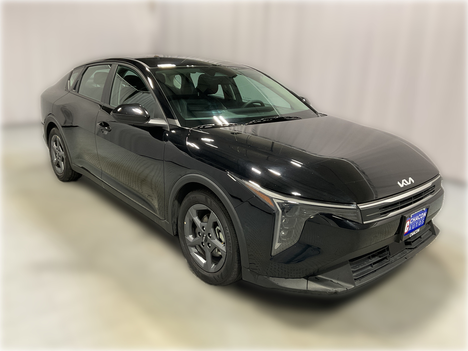 2025 Kia K4 LX