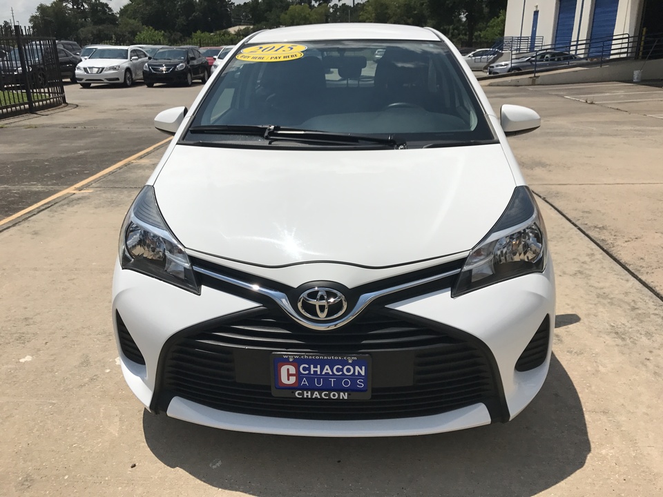 2015 Toyota Yaris LE 5-Door AT