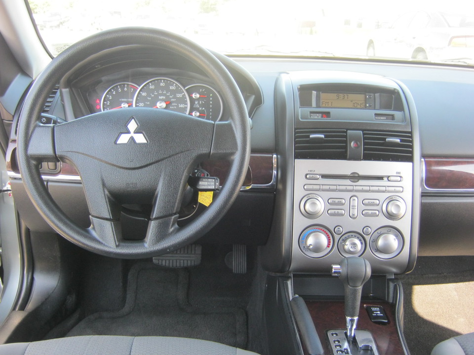 2009 Mitsubishi Galant ES