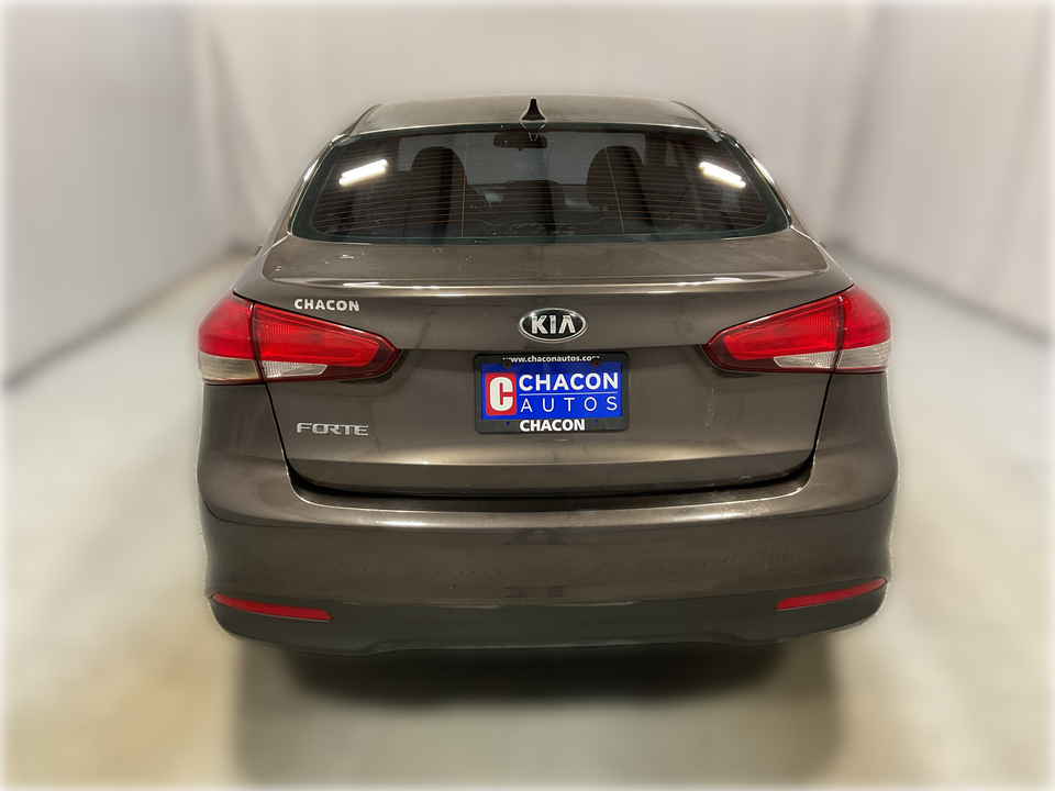2017 Kia Forte LX 6A