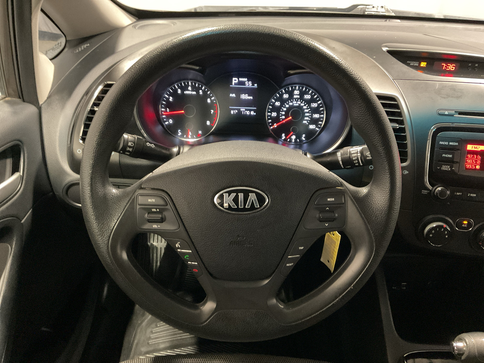 2017 Kia Forte LX 6A