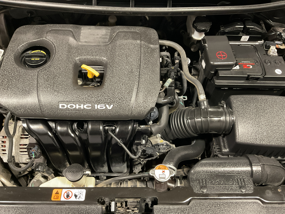 2017 Kia Forte LX 6A