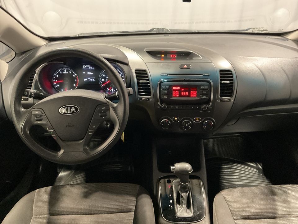 2017 Kia Forte LX 6A
