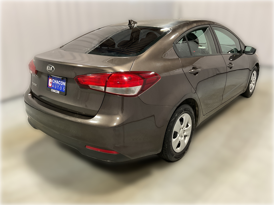 2017 Kia Forte LX 6A