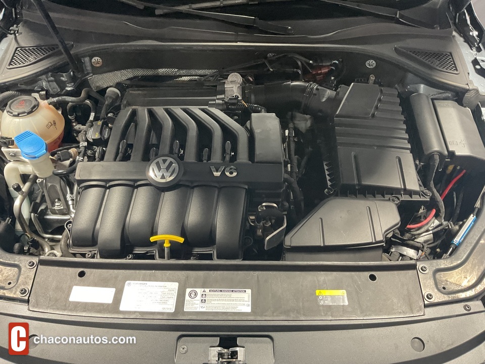 2018 Volkswagen Passat V6 GT