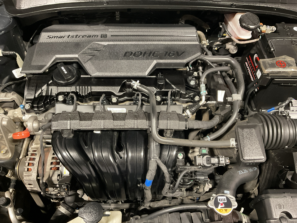 2021 Hyundai Elantra SE