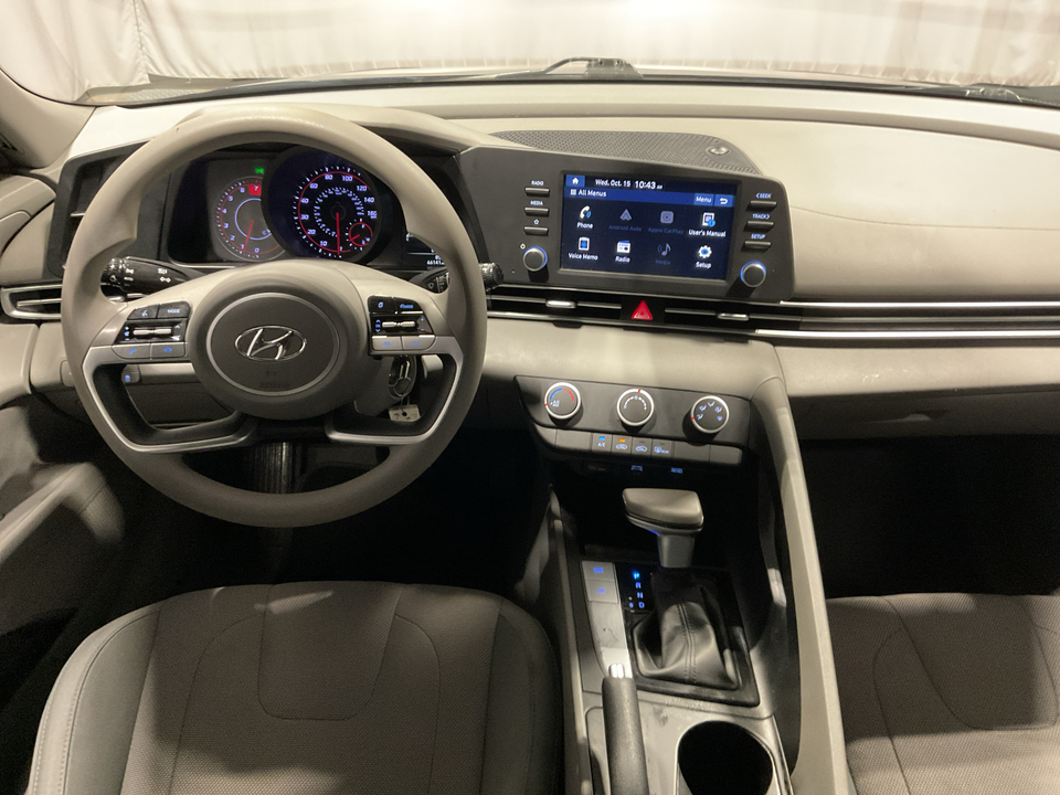 2021 Hyundai Elantra SE