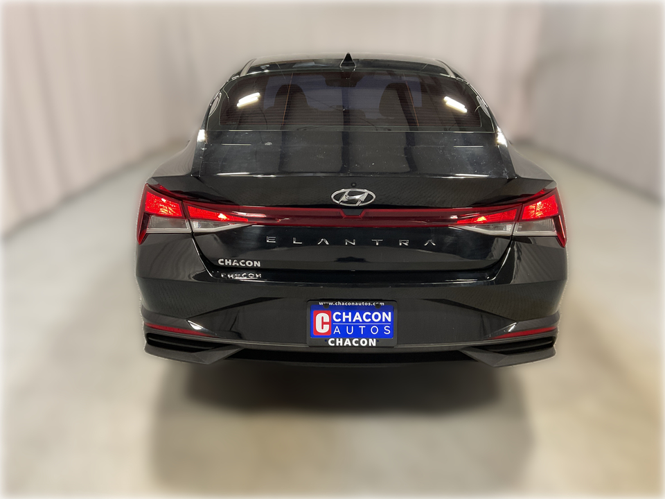 2021 Hyundai Elantra SE