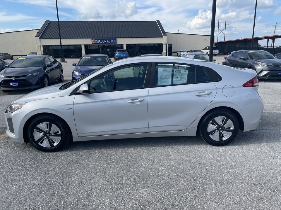 2017 Hyundai Ioniq Hybrid Blue