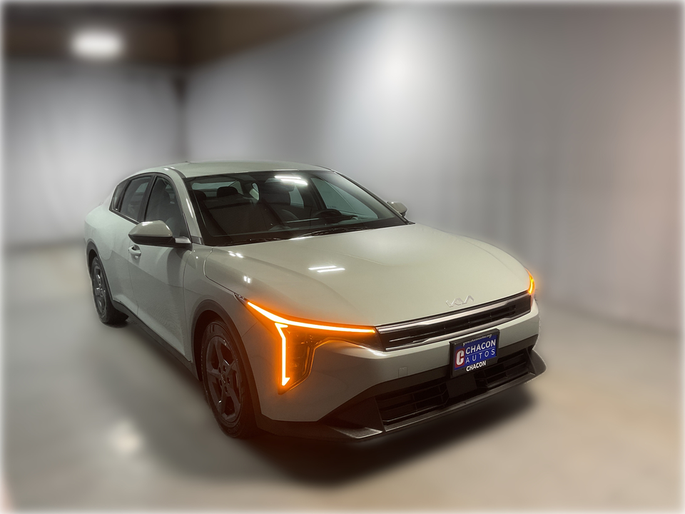2025 Kia K4 LX