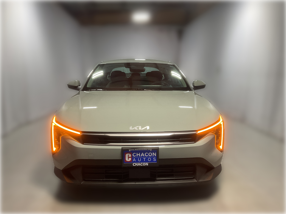 2025 Kia K4 LX