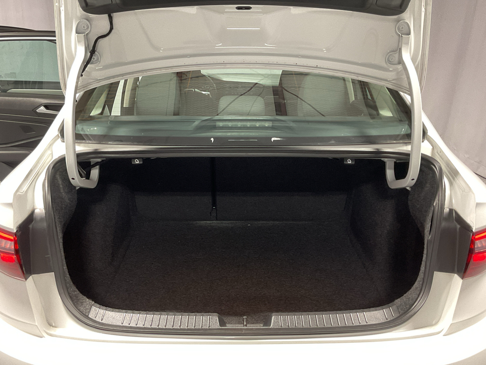 2021 Volkswagen Jetta 1.4T R-Line 8A