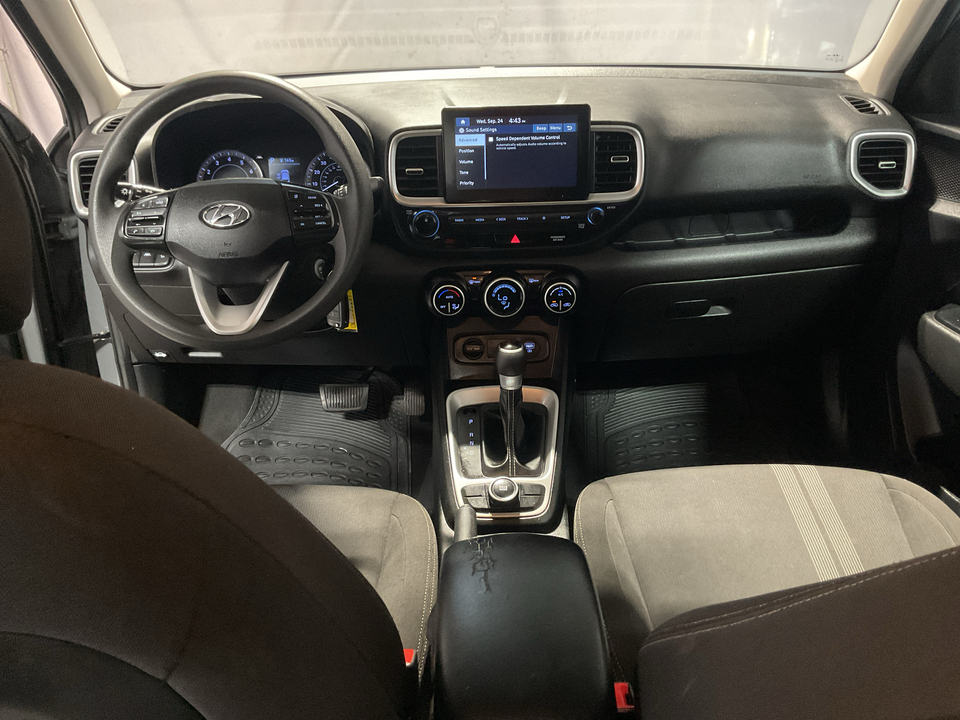 2020 Hyundai Venue SEL