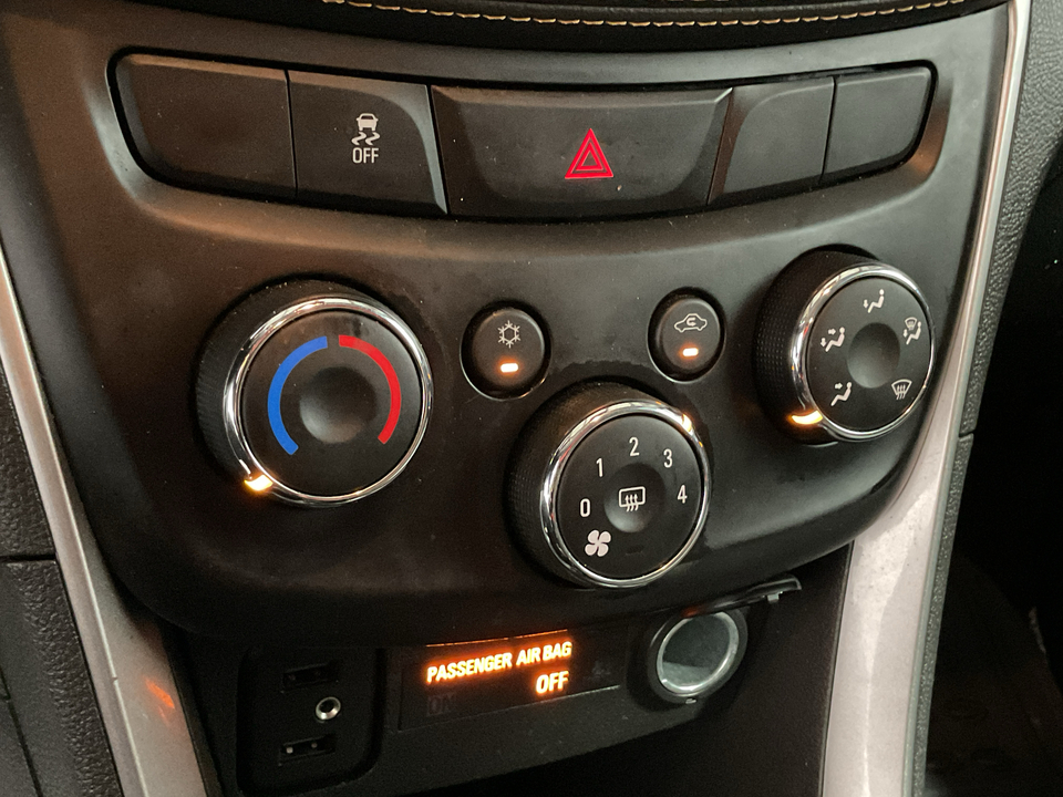 2020 Chevrolet Trax LS FWD