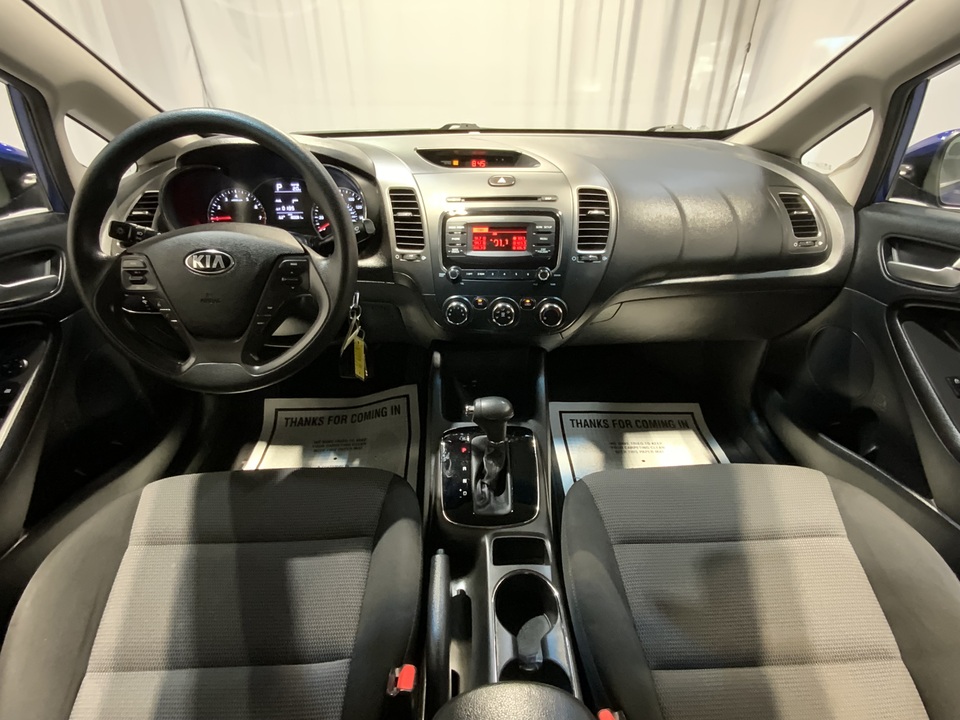 2017 Kia Forte LX 6A