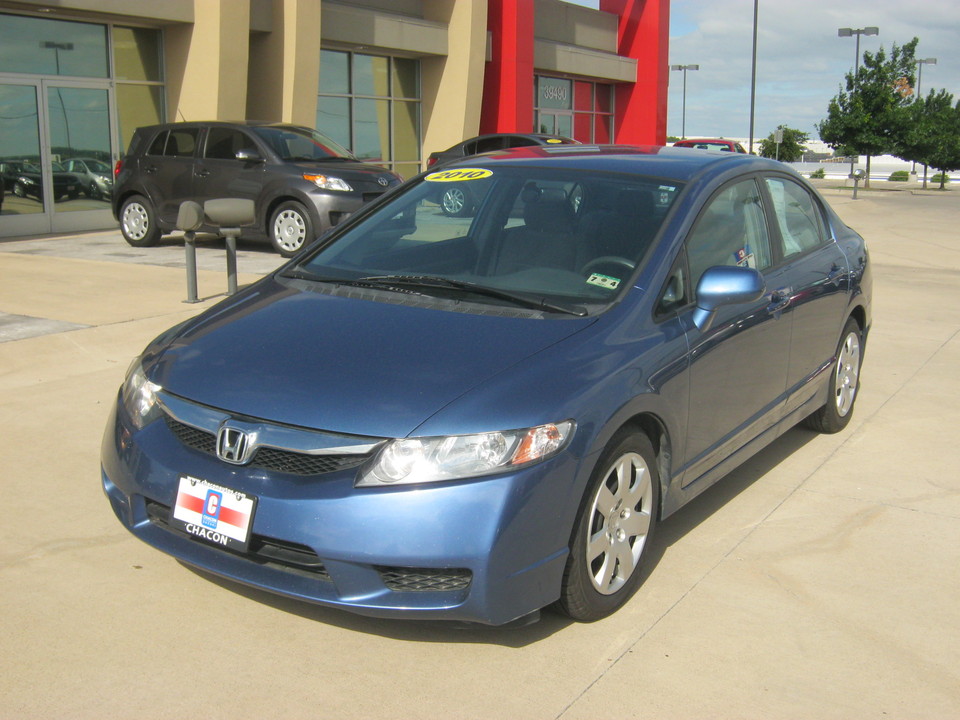 2010 Honda Civic LX Sedan 5-Speed AT