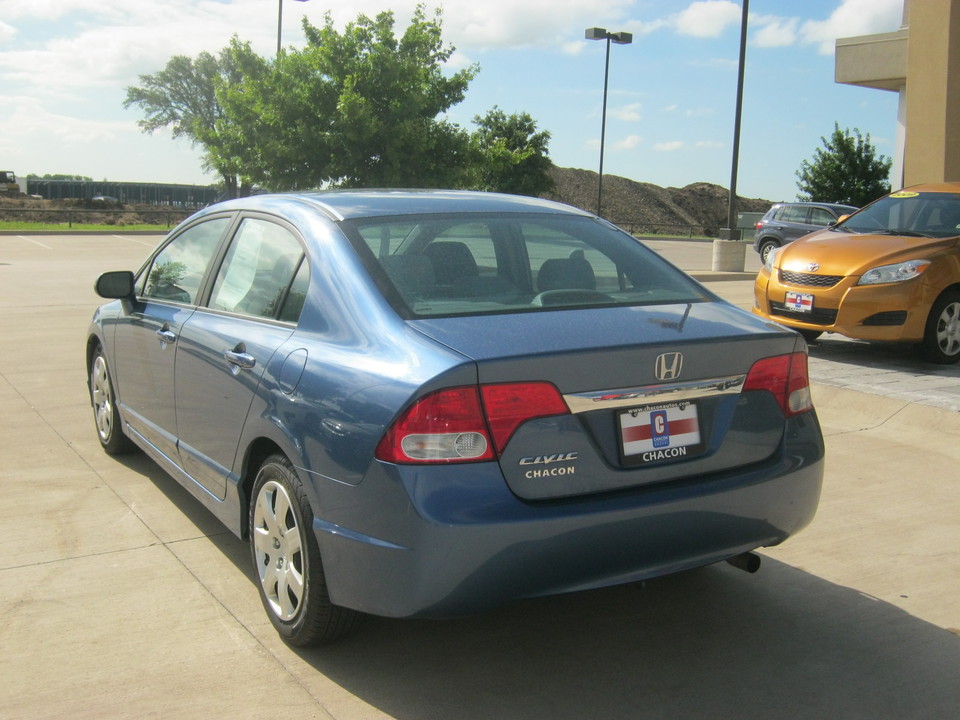 2010 Honda Civic LX Sedan 5-Speed AT