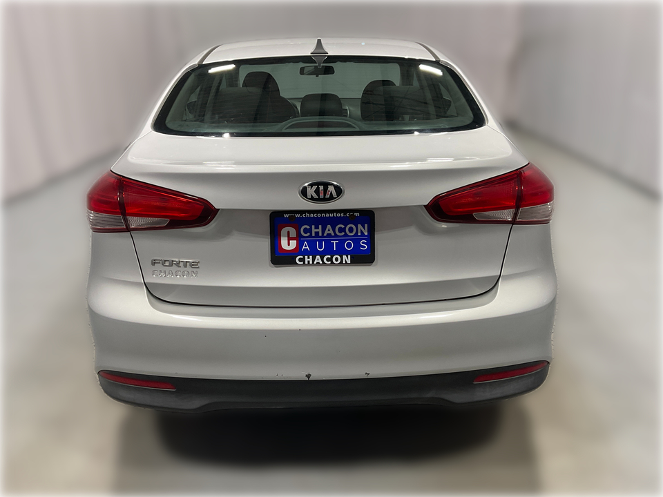 2017 Kia Forte LX 6A