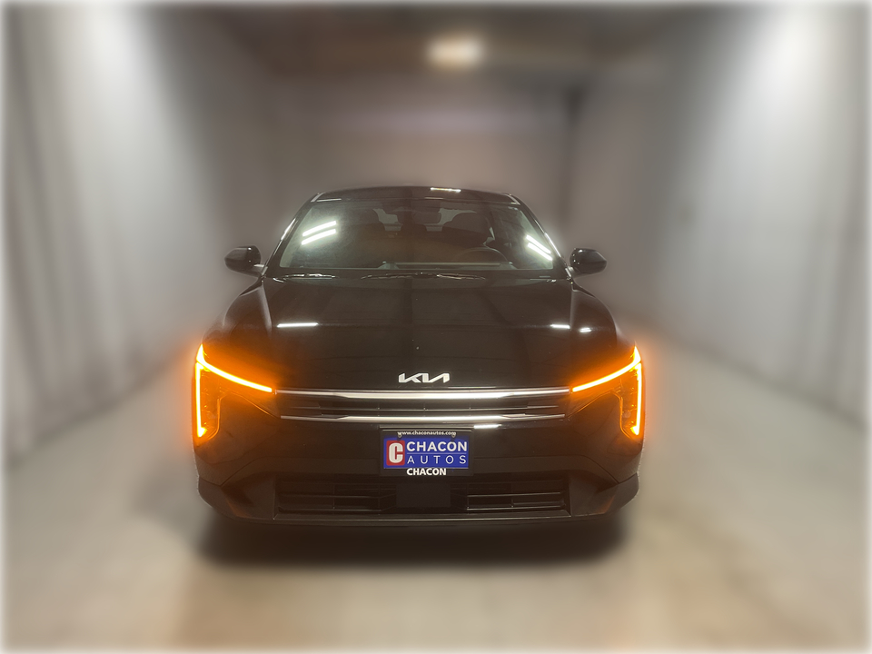 2025 Kia K4 LX