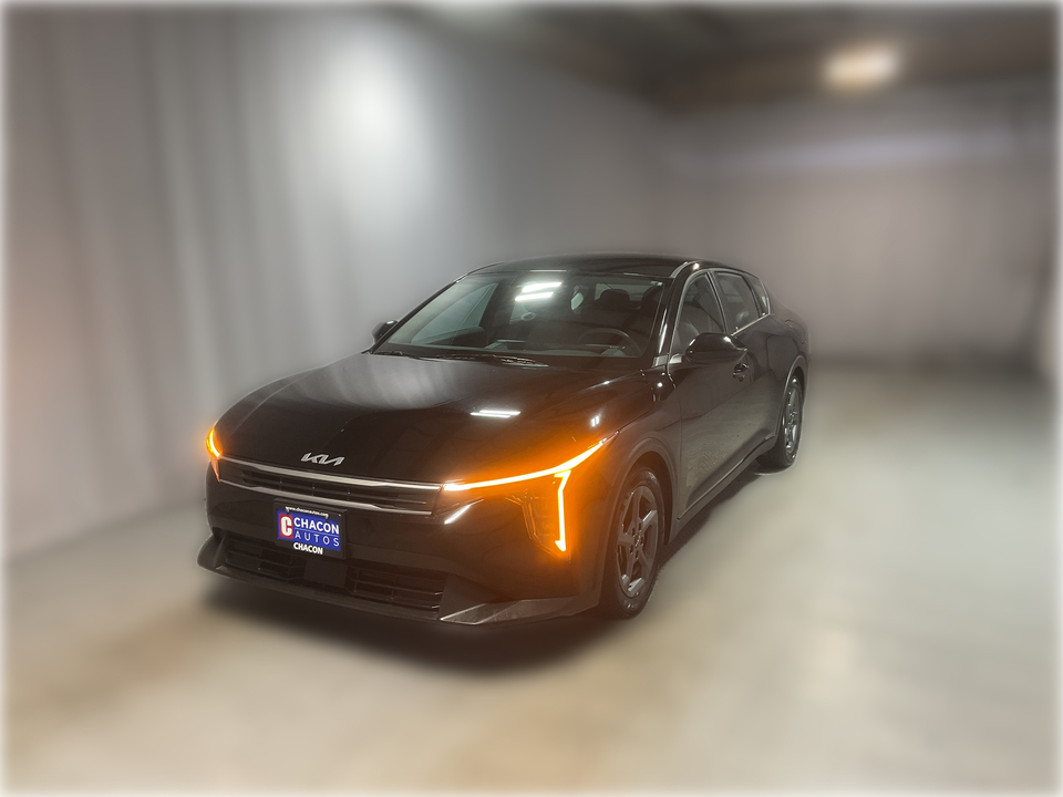 2025 Kia K4 LX