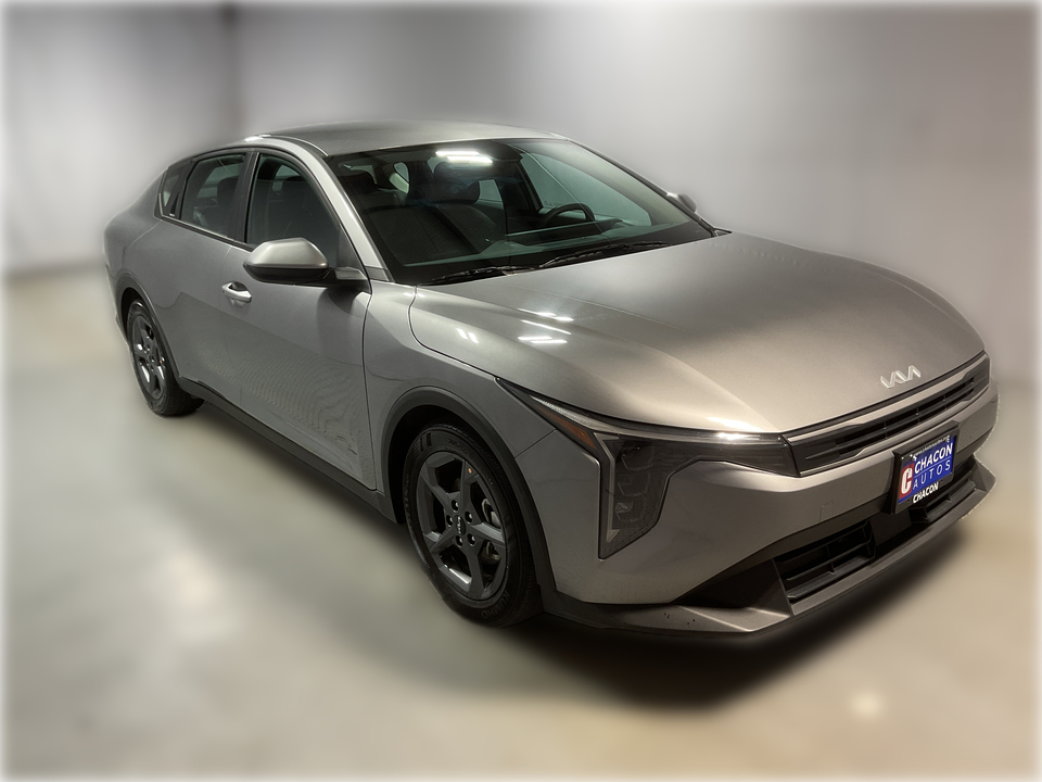 2025 Kia K4 LX