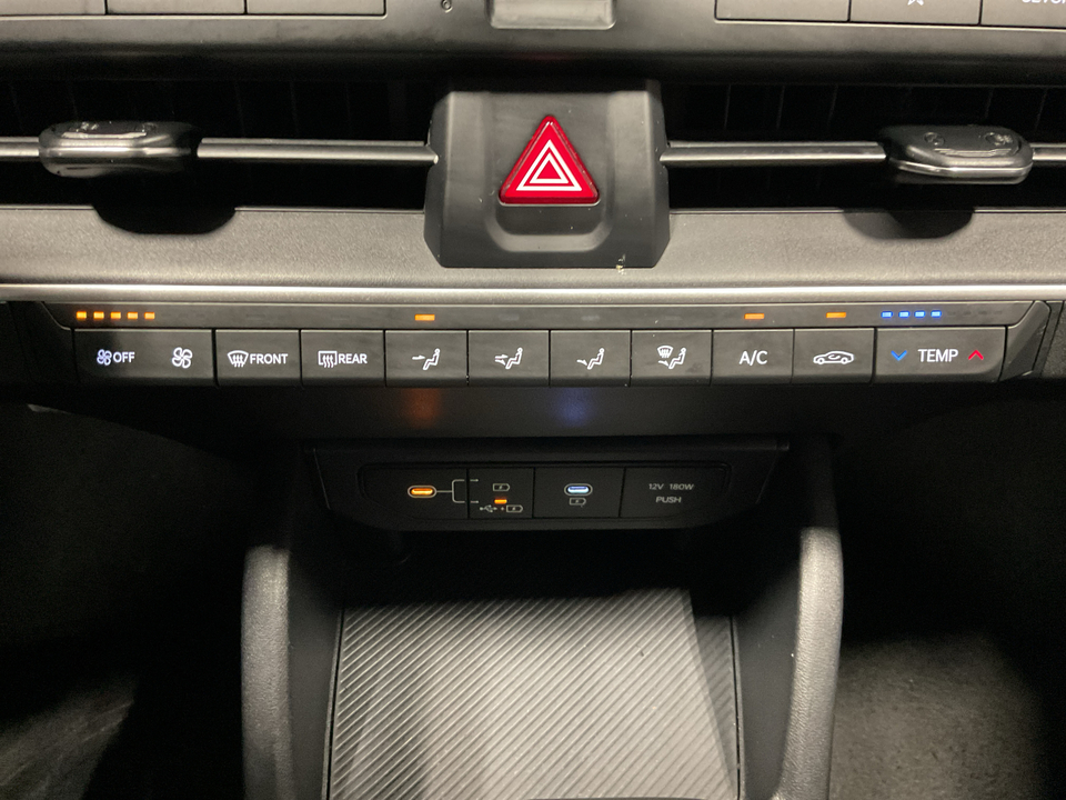 2025 Kia K4 LX