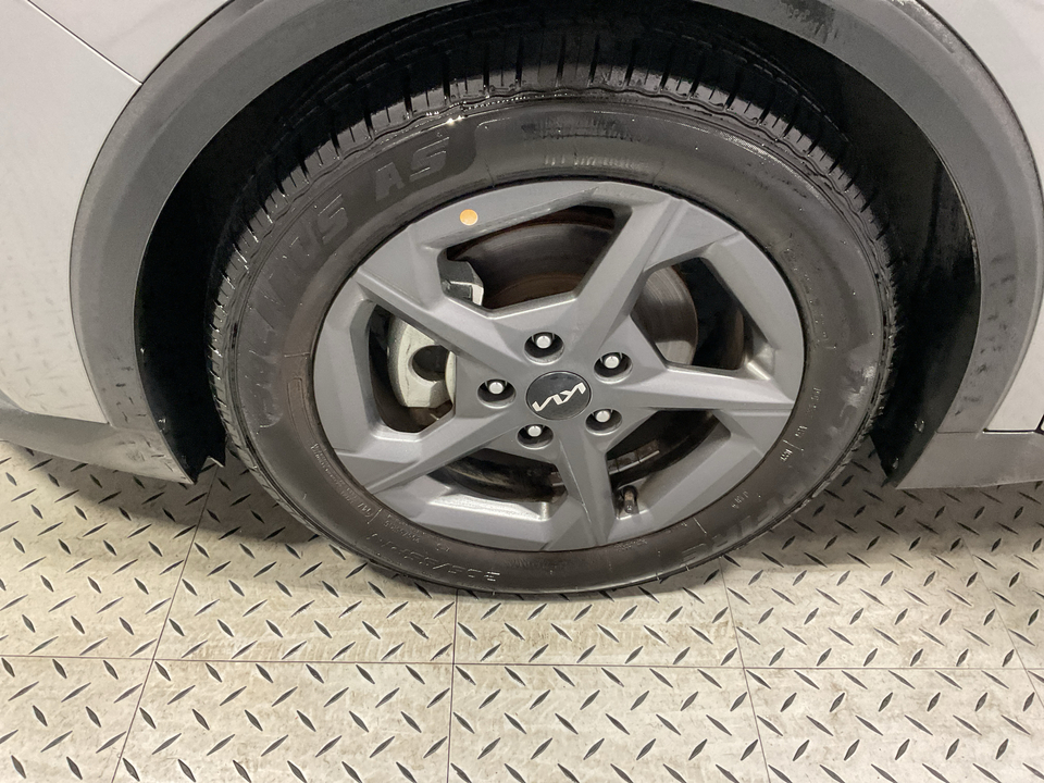 2025 Kia K4 LX