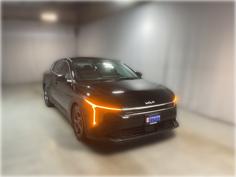 2025 Kia K4 LX