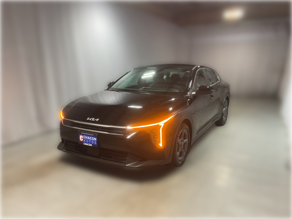 2025 Kia K4 LX
