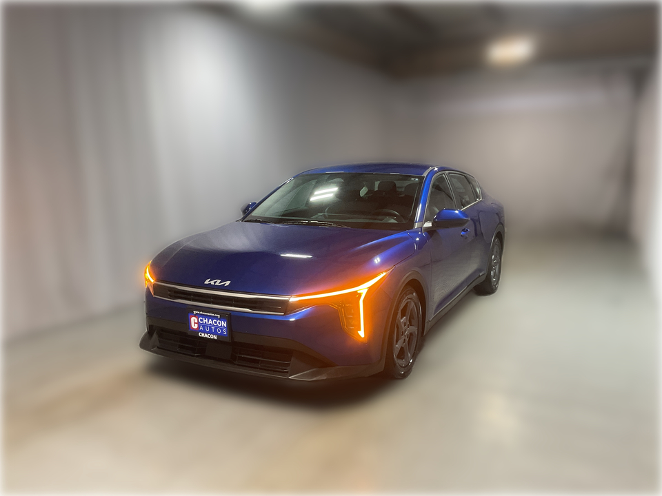 2025 Kia K4 LX