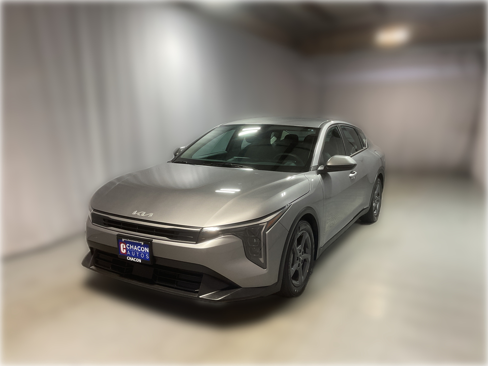 2025 Kia K4 LX