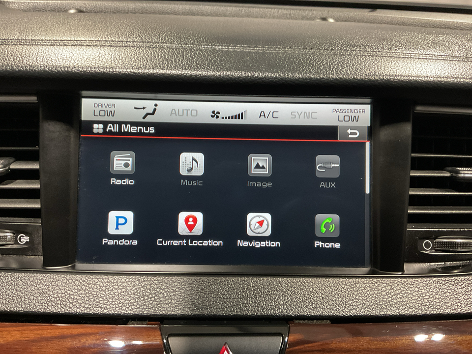 2017 Kia Cadenza Limited