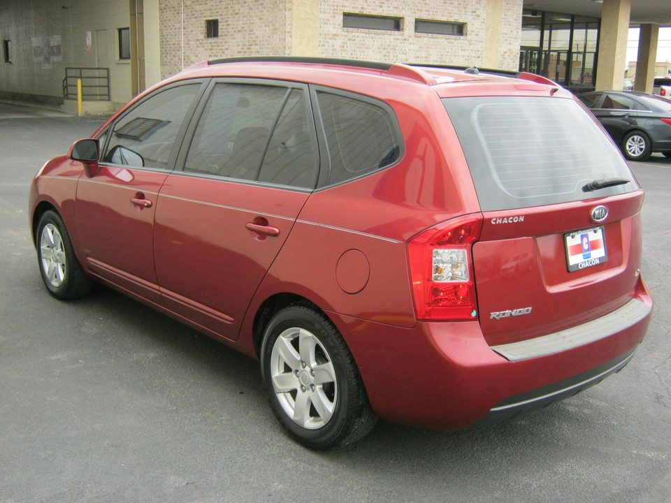 2007 Kia Rondo LX