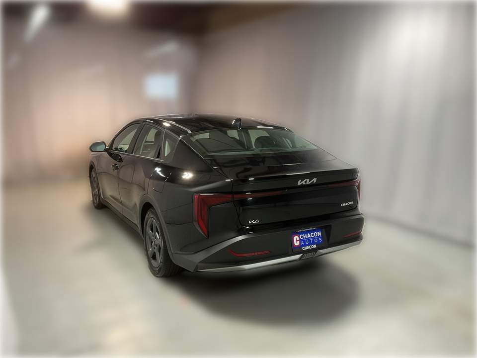 2025 Kia K4 LX