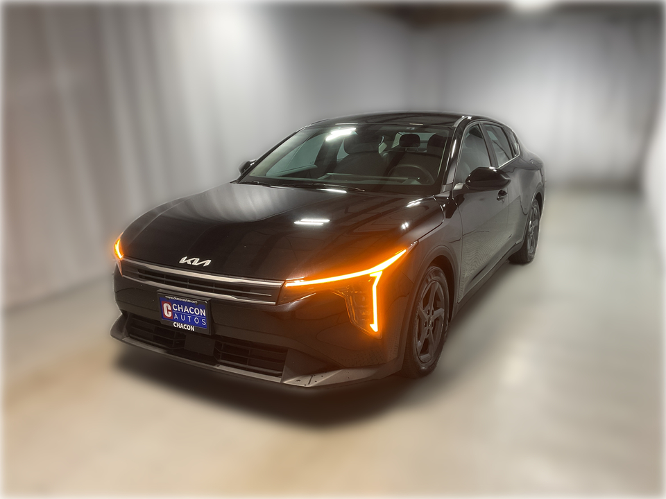 2025 Kia K4 LX